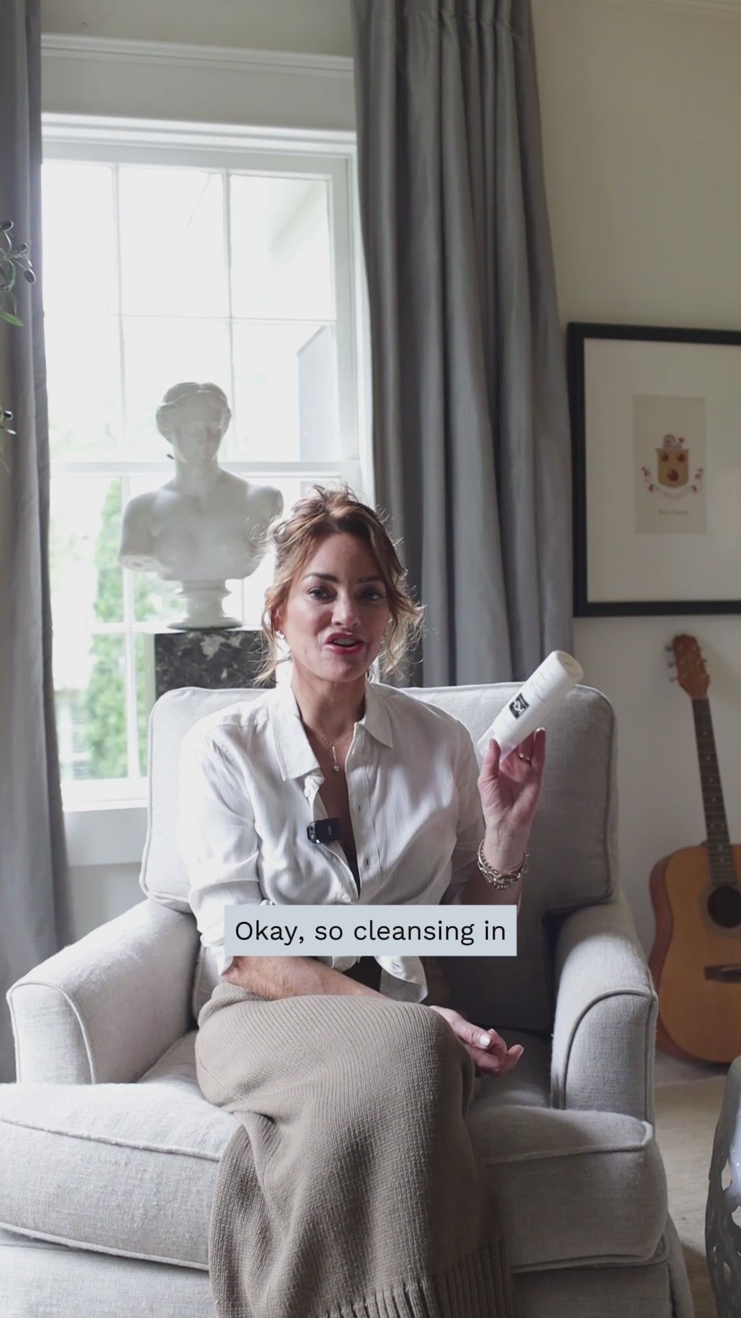 Video of Karee Hays sharing Hydra Cleanse Foamy